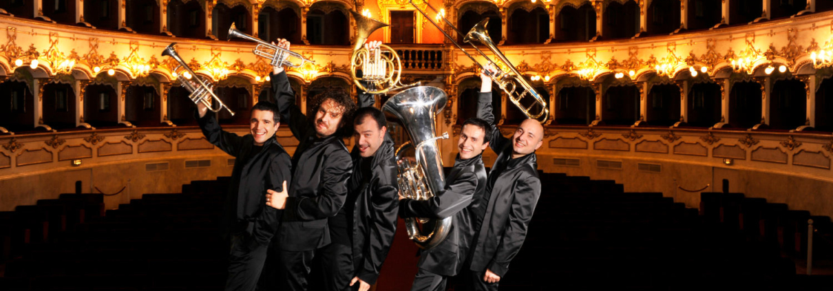 Gomalan Brass Quintet classical music